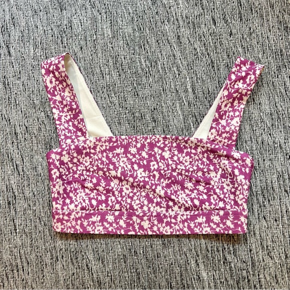 Sincerely Jules for Bandier Rue Sports Bra in Orchid Abstract Floral in size S/P - Picture 3 of 5